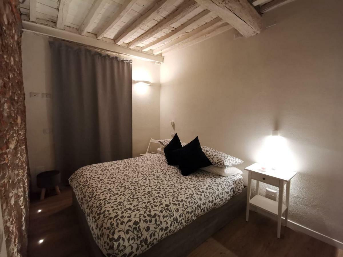 Apartmán 6 Via Della Rosa Lucca Exteriér fotografie